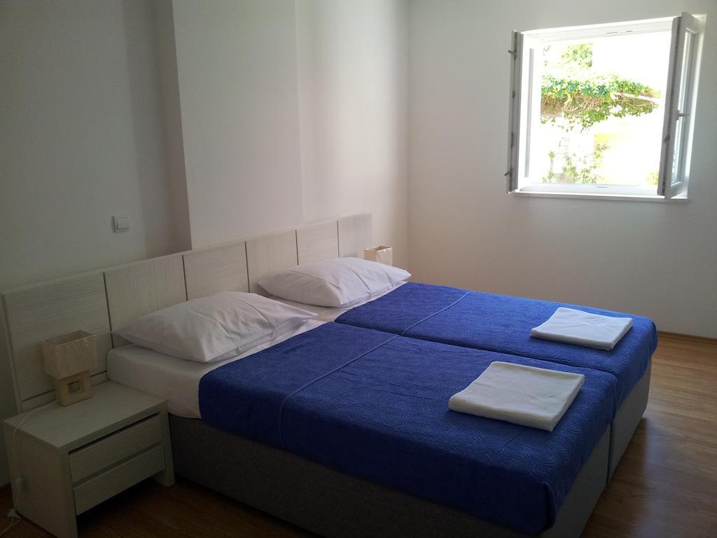 Domenica Apartments Račišće Habitación foto